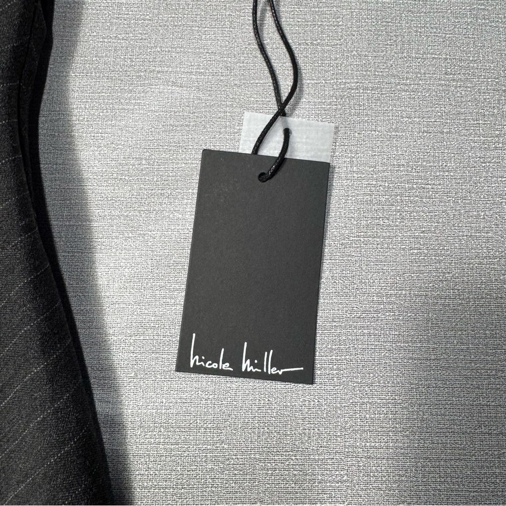 NWT New $179 Nicole Miller Grey Short Sleeve Asymmetrical Hem Dress Size 14 - Picture 8 of 9